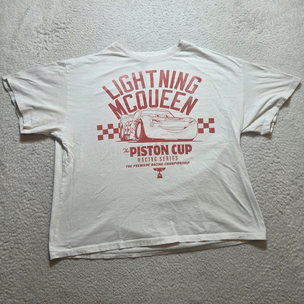 Disney Pixar Cars T Shirt Women Large White Lightning McQueen Piston Cup Graphic